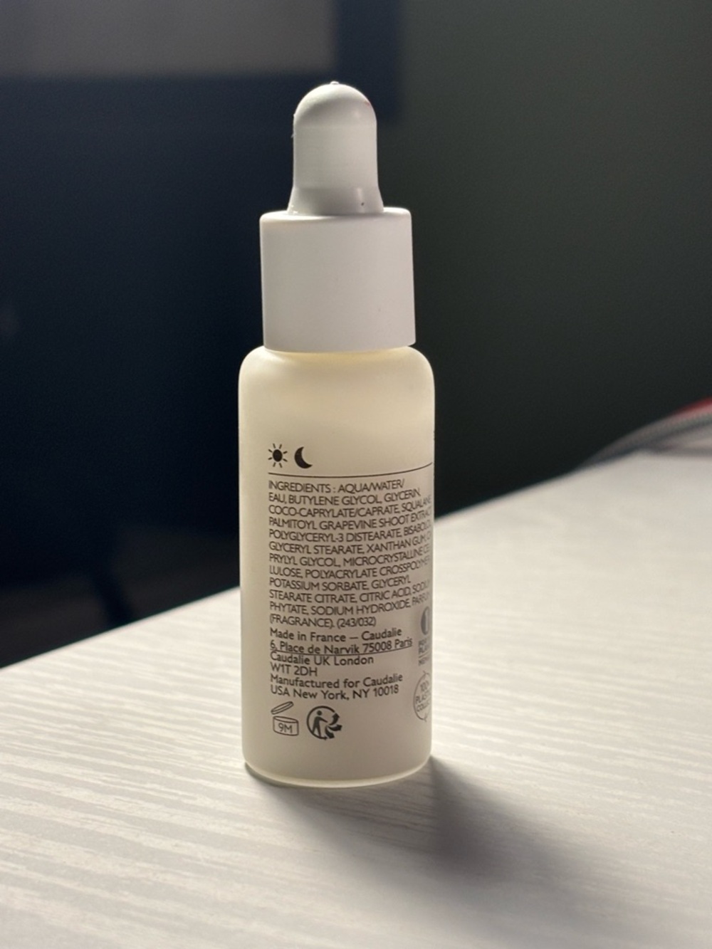 Caudalie Vinoperfect Radiance Serum - Picture 2 of 3